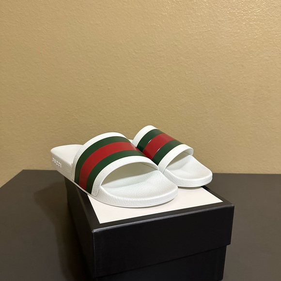 Gucci slides